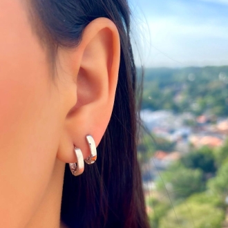 Detalhes do produto Brinco Argola Oval Dupla Face em Rodio