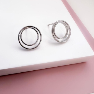 Detalhes do produto Brinco Duas Vias Lisas Circulares, em Ródio Branco