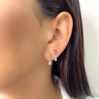 Detalhes do produto Brinco duas zirconias magenta e cristal, em rodio branco