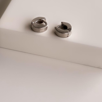 Detalhes do produto Brinco Argola Grossa com quina - Dupla Face - em Rodio Branco
