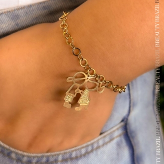 Detalhes do produto Pulseira elo português com pingente de Casal, vazado e em ouro.