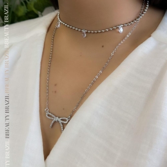 Detalhes do produto Choker Bolinhas com três Cristais formato gota, em ródio.