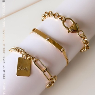 Detalhes do produto Pulseira elo português com fecho Cadeado de coração, em ouro.