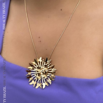 Detalhes do produto Colar Mandala com flores e borboletas lisas, em ouro - CPV23/24