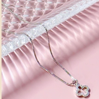 Detalhes do produto Colar flor cravejada com zircornias em rodio branco