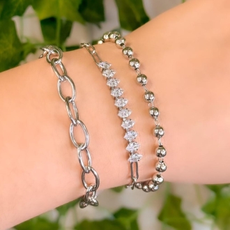 Detalhes do produto Pulseira elos cartier e navete cristais, em ródio