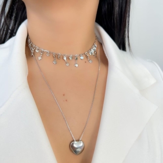 Detalhes do produto Choker elos cartier com corações lisos, em rodio branco