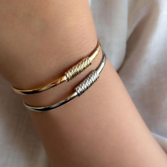 Detalhes do produto Bracelete Cordinha em ouro