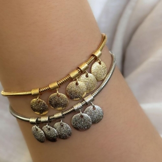 Detalhes do produto Pulseira Rabo de Rato com Pingentes Foscos em ouro