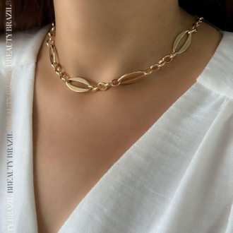 Detalhes do produto Choker mix de elos portugueses e ovais com recortes, em ouro.