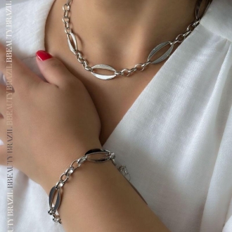 Detalhes do produto Choker mix de elos portugueses e ovais com recortes, em ródio.